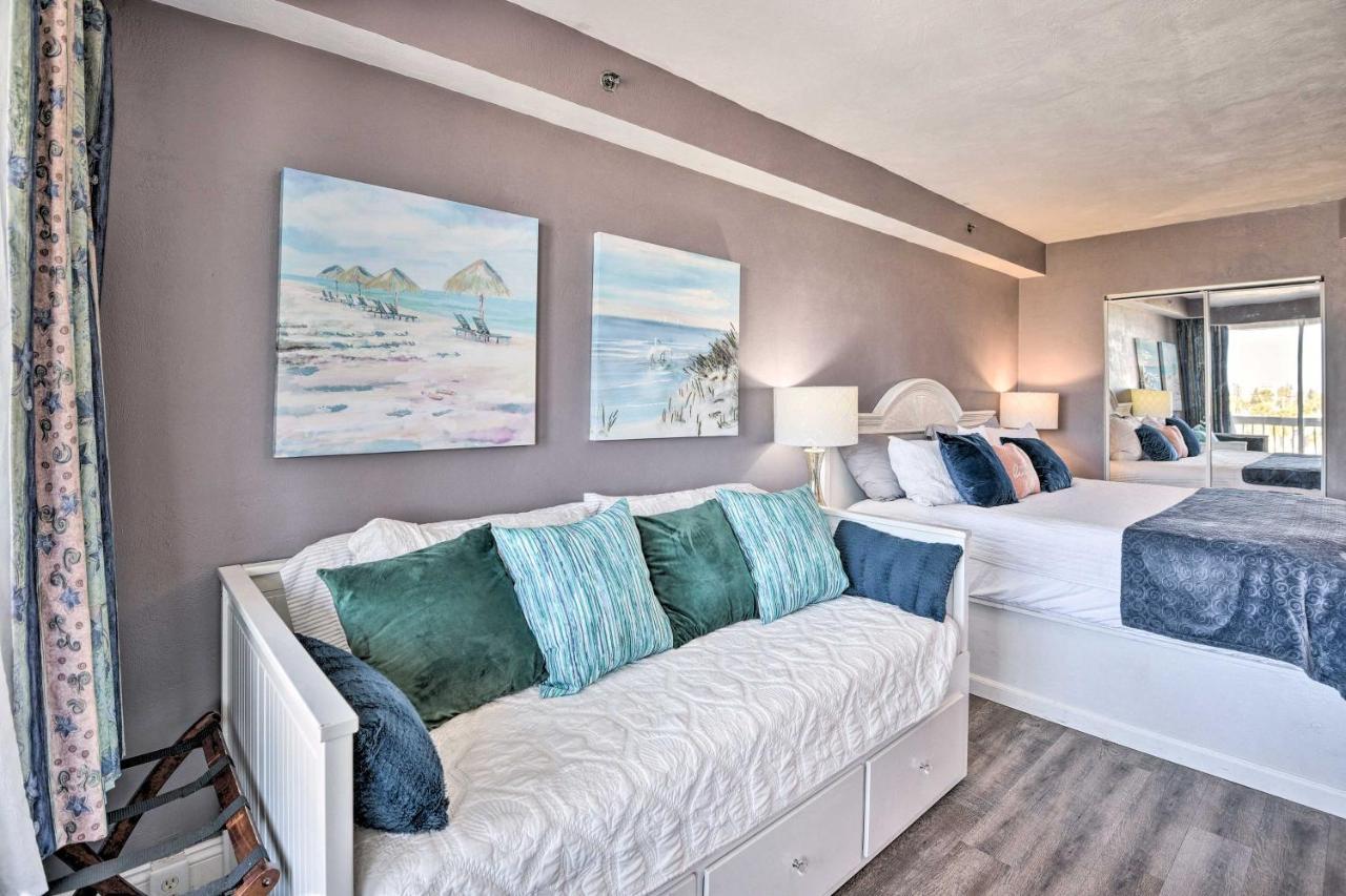 Appartamento Dreamy Daytona Studio With Beach Access! Daytona Beach Esterno foto